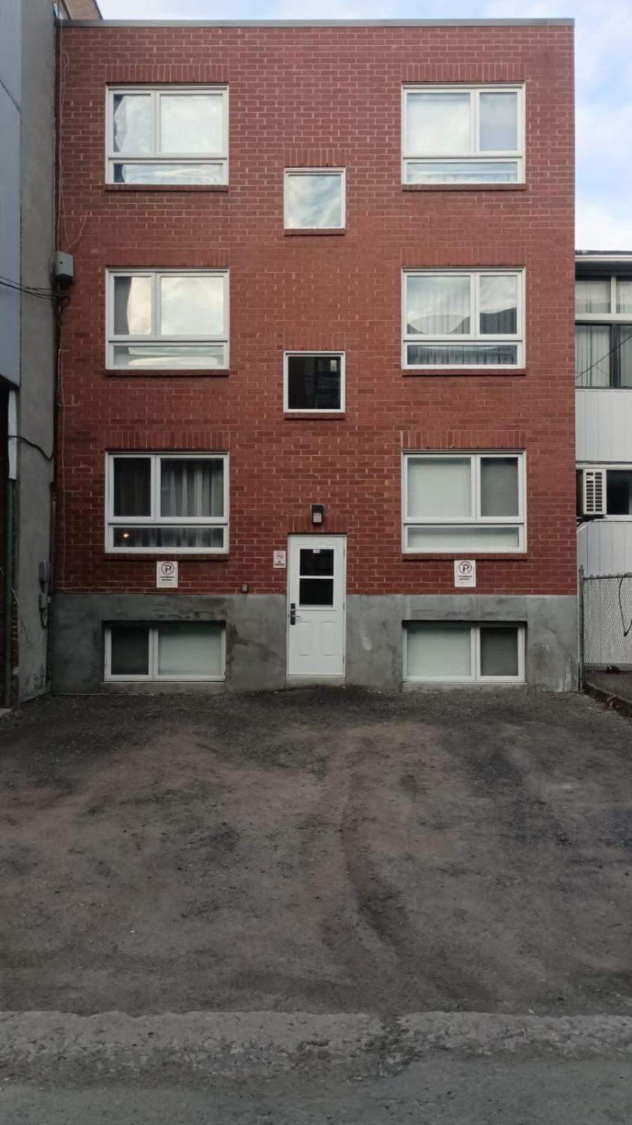 Wonderful Studio In Little Italy With Full Bath By Den Stays Μόντρεαλ Εξωτερικό φωτογραφία